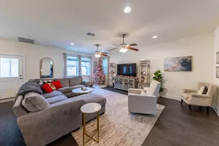 716 Bernstein St, Austin, TX 78745 - Photo 6