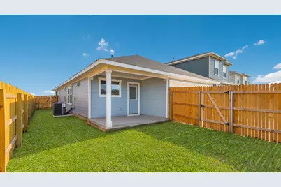 306 Constanza Trail, Bastrop, TX 78602 - Photo 4