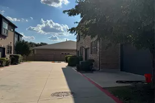 7220 Wyoming Springs Dr, Round Rock, TX 78681 - Photo 6