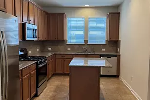 7220 Wyoming Springs Dr, Round Rock, TX 78681 - Photo 8