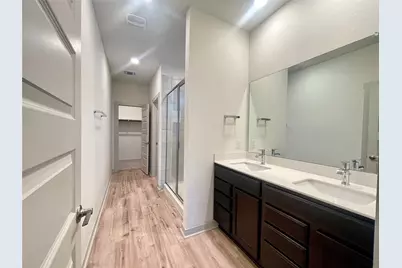 1917 Daleside Lane, Austin, TX 78754 - Photo 14