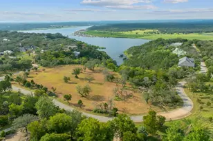 200 Contrails Way, Spicewood, TX 78669 - Photo 24