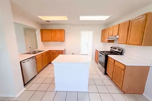 305 Edgewood Cove, Leander, TX 78641 - Photo 2