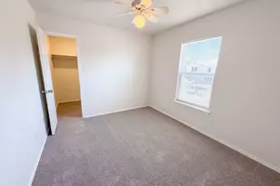 305 Edgewood Cove, Leander, TX 78641 - Photo 12