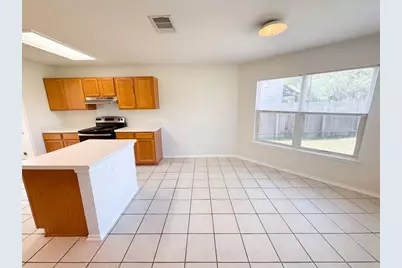 305 Edgewood Cove, Leander, TX 78641 - Photo 6