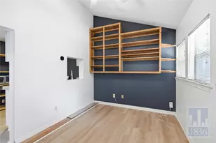 1201 W 40th St, Austin, TX 78756 - Photo 6