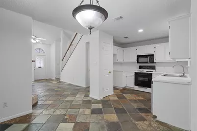 2307 Davis Street, Taylor, TX 76574 - Photo 10