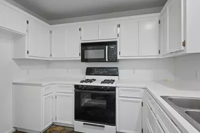 2307 Davis Street, Taylor, TX 76574 - Photo 12