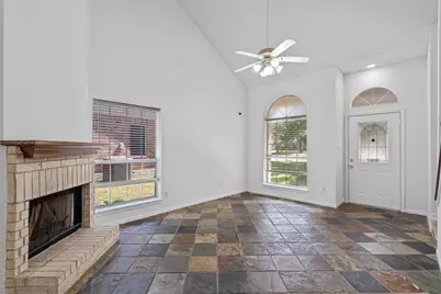 2307 Davis Street, Taylor, TX 76574 - Photo 6