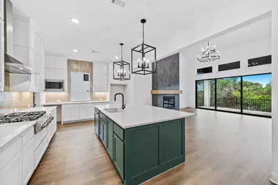 2000 Crimson Sunset Drive, Georgetown, TX 78628 - Photo 2