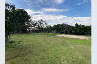 1050 Harmon Hills Road, Dripping Springs, TX 78620 - Photo 18