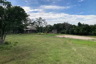1050 Harmon Hills Rd, Dripping Springs, TX 78620 - Photo 18