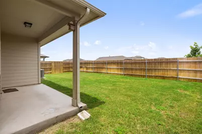 610 Roaring Fork Lane, Bastrop, TX 78602 - Photo 32