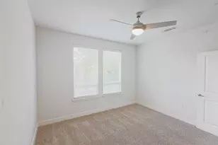 4800 Steiner Ranch Blvd, Austin, TX 78732 - Photo 16