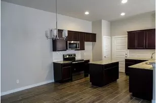 2216 Avery Village, New Braunfels, TX 78130 - Photo 4