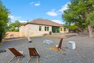 224 Magnolia Blossom Cove, Driftwood, TX 78619 - Photo 32