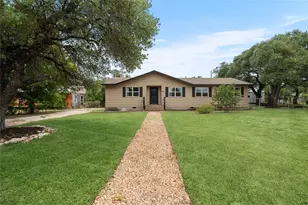 617 Johnson St, Bertram, TX 78605 - Photo 2