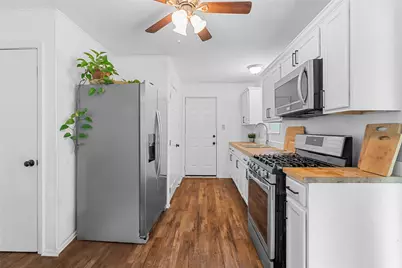 617 Johnson Street, Bertram, TX 78605 - Photo 10