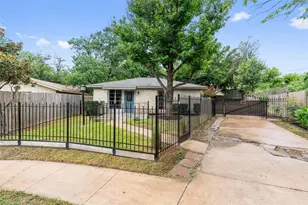 2618 Audubon Pl, Austin, TX 78741 - Photo 2