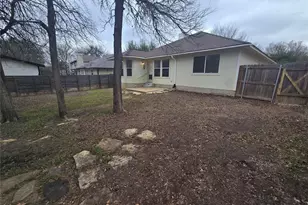 103 Hummingbird Ct, Cedar Creek, TX 78612 - Photo 20