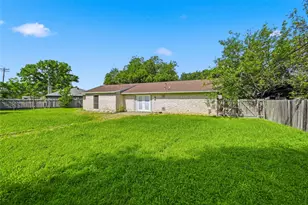 5503 Basswood Ln, Austin, TX 78723 - Photo 32