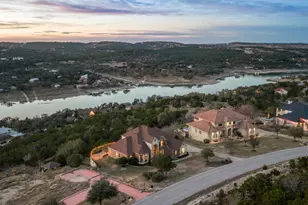 2702 Lakehurst Rd, Spicewood, TX 78669 - Photo 38