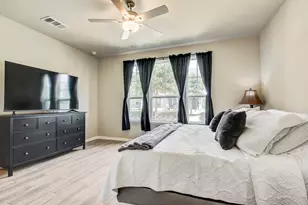 1624 Coral Sunrise Trl, Leander, TX 78641 - Photo 4