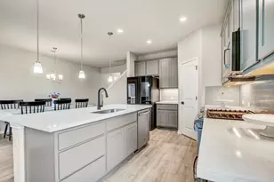 1624 Coral Sunrise Trl, Leander, TX 78641 - Photo 8