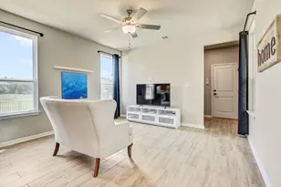 1624 Coral Sunrise Trl, Leander, TX 78641 - Photo 12