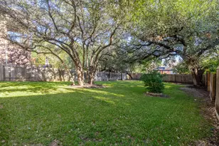 313 El Socorro Ln, Austin, TX 78732 - Photo 24