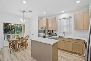 313 El Socorro Ln, Austin, TX 78732 - Photo 8