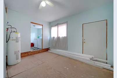 4598 State Highway 173 N, Devine, TX 78016 - Photo 14