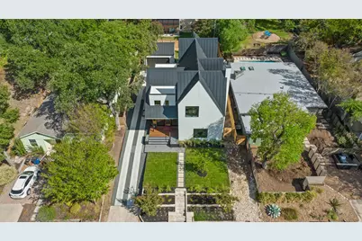 2001 Forest Trail, Austin, TX 78703 - Photo 2