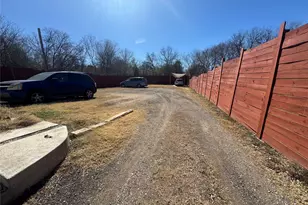 2307 Teri Rd, Austin, TX 78744 - Photo 28