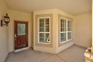 416 Palmetto Dr, Georgetown, TX 78633 - Photo 4