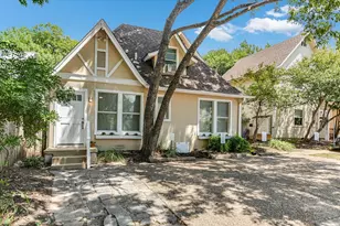 1110 W 22nd St, Austin, TX 78705 - Photo 1