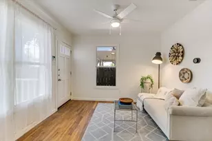 1110 W 22nd St, Austin, TX 78705 - Photo 18