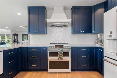 105 Stonegate Lane, Dripping Springs, TX 78620 - Photo 14