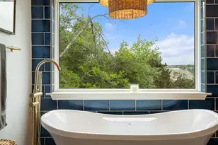 105 Stonegate Ln, Dripping Springs, TX 78620 - Photo 22