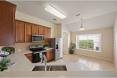 429 Falcon Lane, Leander, TX 78641 - Photo 2