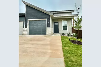 2321 Ocean Avenue #B, Temple, TX 76501 - Photo 2