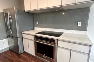 901 E 40th St, Austin, TX 78751 - Photo 4