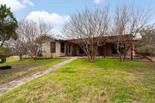 21418 Kathy Ln, Spicewood, TX 78669 - Photo 6