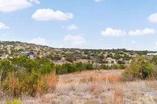 21418 Kathy Ln, Spicewood, TX 78669 - Photo 38