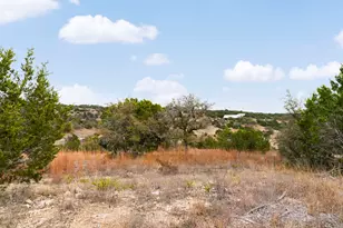21418 Kathy Ln, Spicewood, TX 78669 - Photo 36