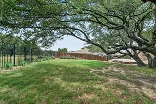 21721 Agarito Ln, Spicewood, TX 78669 - Photo 38