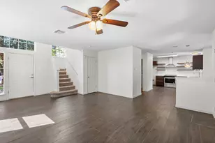 1310 Strickland Dr, Austin, TX 78748 - Photo 4