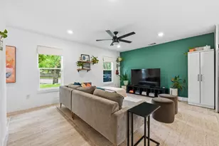 1406 Camelot Cir, Austin, TX 78745 - Photo 6