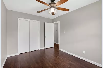 7601 Windrush Drive, Austin, TX 78729 - Photo 24