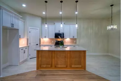 150 Waimanalo Lane, Bastrop, TX 78602 - Photo 10